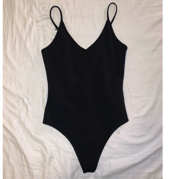 Aritzia Tops - Aritzia body suit